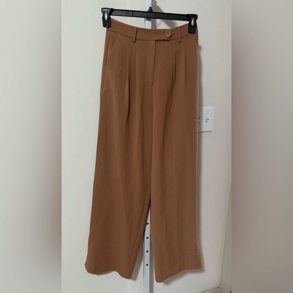 White Fox Boutique High-Waist Wide Leg Pants in Rust Brown - Picture 3 of 6